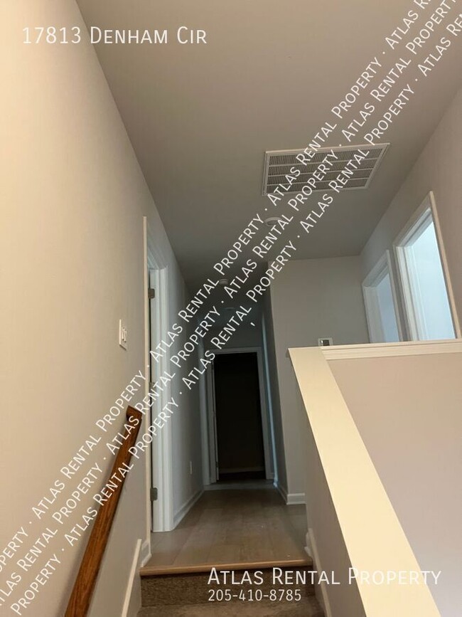 Photo - 17813 Denham Cir