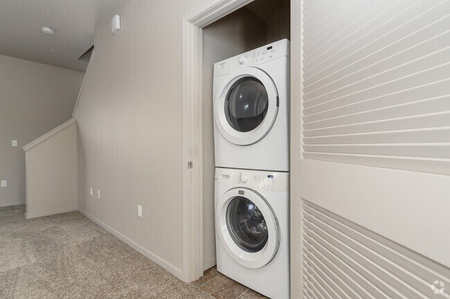 2BR, 2.5BA - 1,079SF Laundry