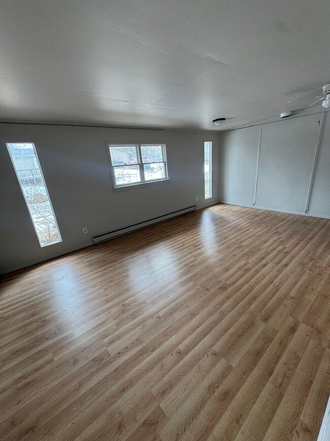 Photo - 1008 Reed Rd