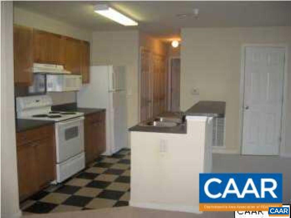 Photo - 765 Denali Way Unit 002