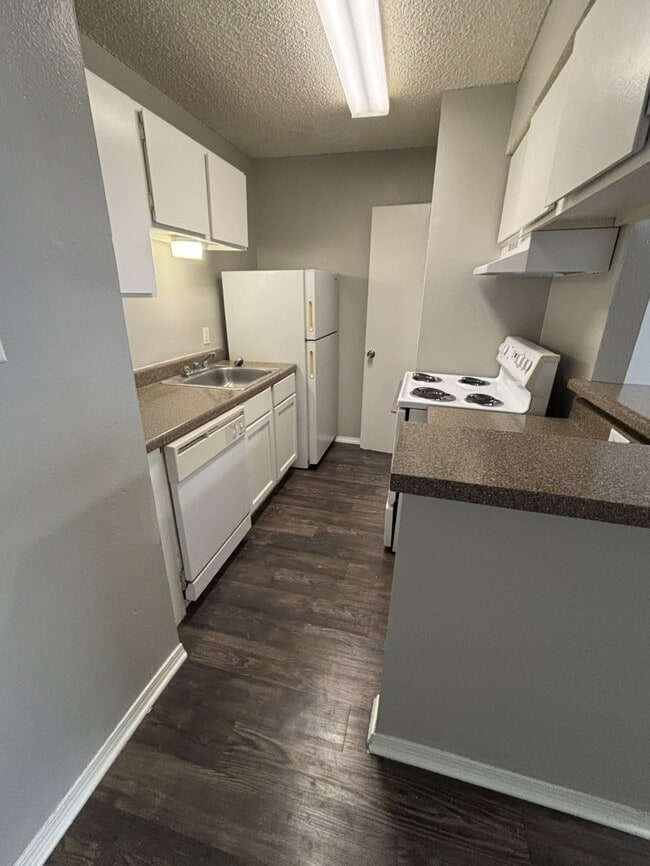 Photo - Edinburg Place Apartments