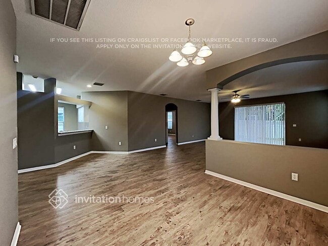 Photo - 2350 Amberside Way