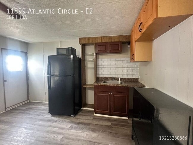 Photo - 11899 Atlantic Cir Unit E2