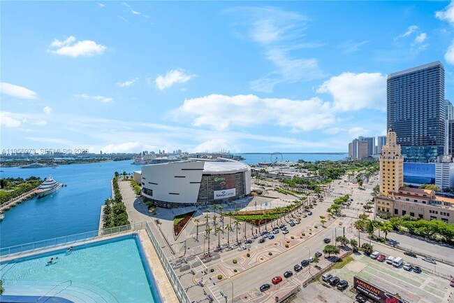 Photo - 888 Biscayne Blvd Unidad 1802