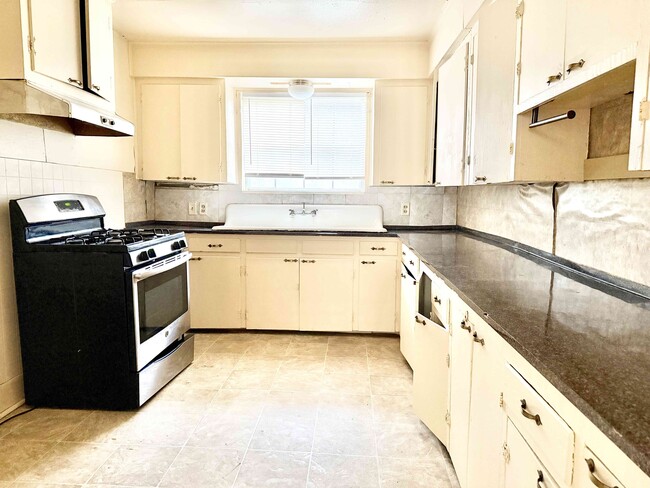 Photo - 1203 S 18th St