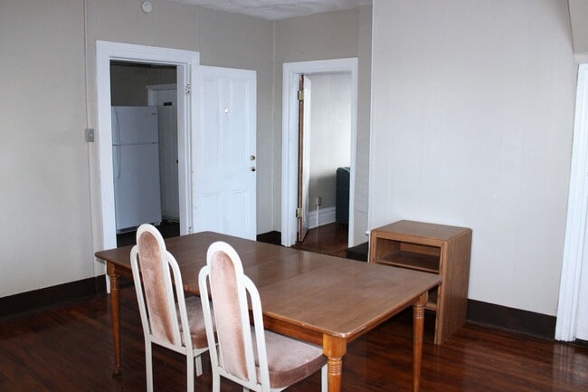 Photo - HOUSE, $1600/month plus utilities; TWO Bath!