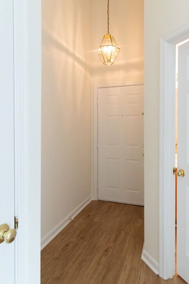 Photo - 7505 Calderon Ct