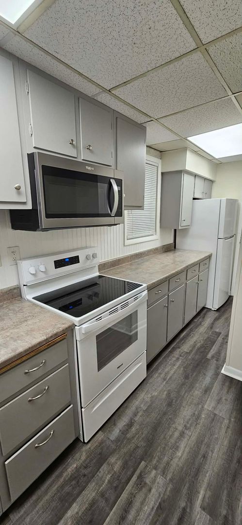 Building Photo - 438 Goethe St Unit 438 Goethe St #1