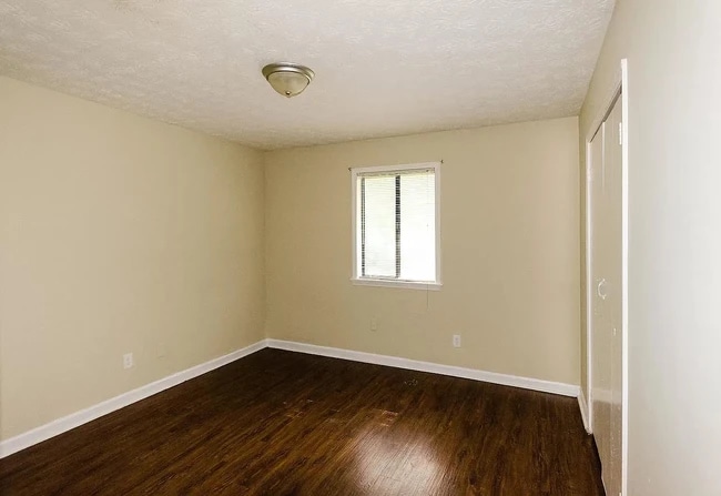 Photo - 131 Langford Ct Unit 1