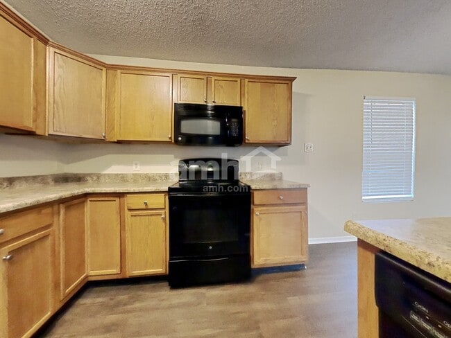 Photo - 1545 Fortner Dr