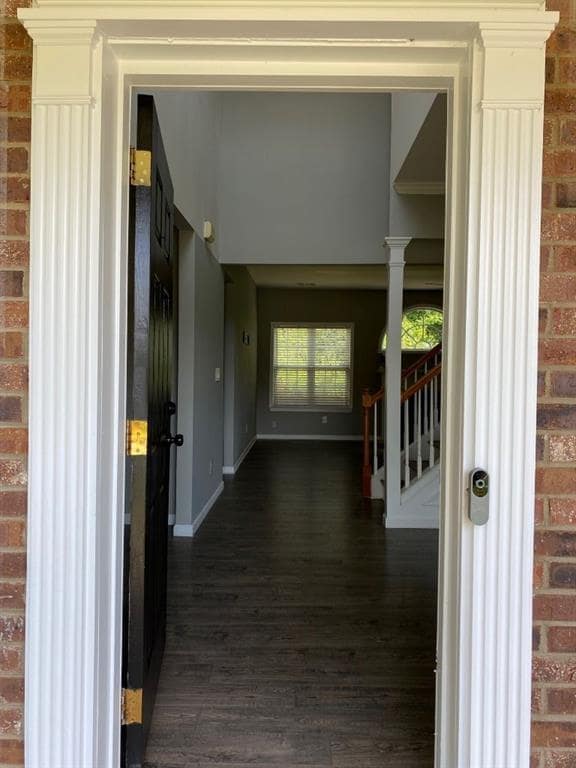 Photo - 425 Beckenham Walk Dr