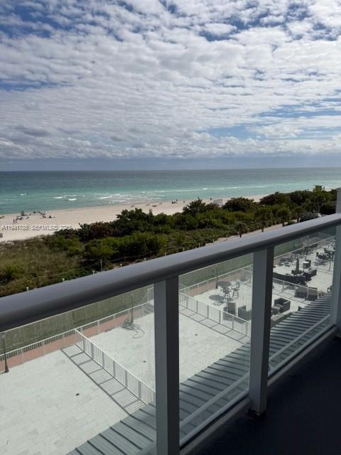 Photo - 5601 Collins Ave Unit 607