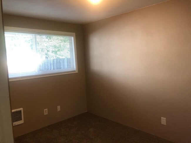 Photo - Inner SE Portland Duplex!