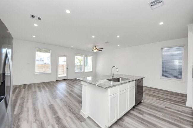 Photo - 13411 Sombrero Cay Dr