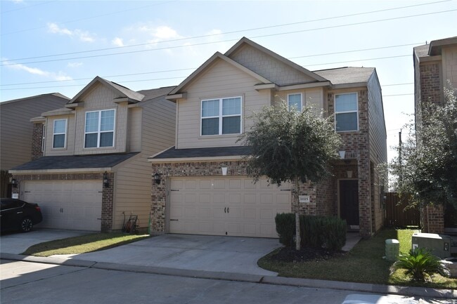 Building Photo - 11115 Panther Ct