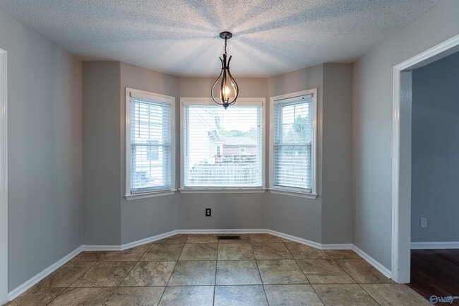 Photo - 104 Westminster Way