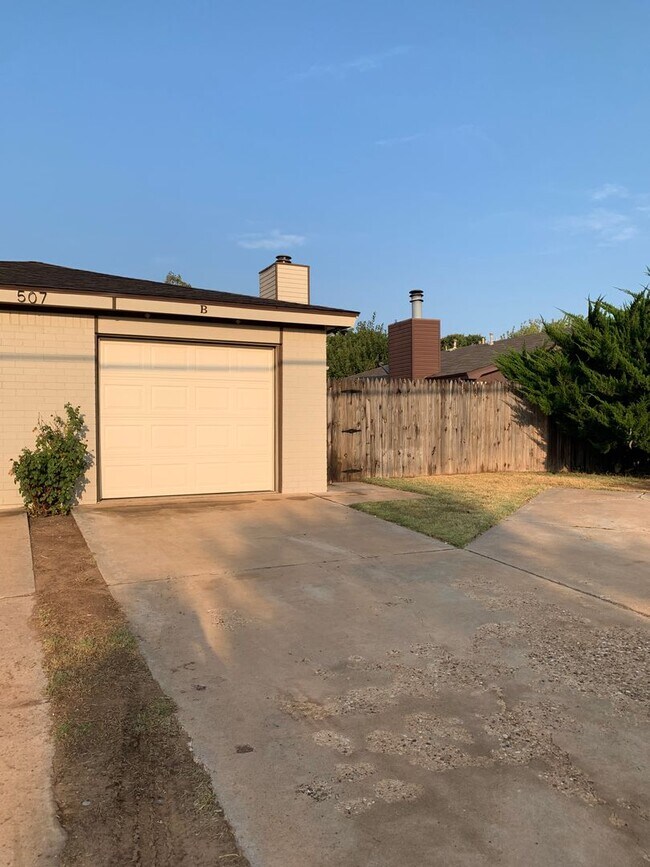 Photo - 507 N Dover Ave Unidad B