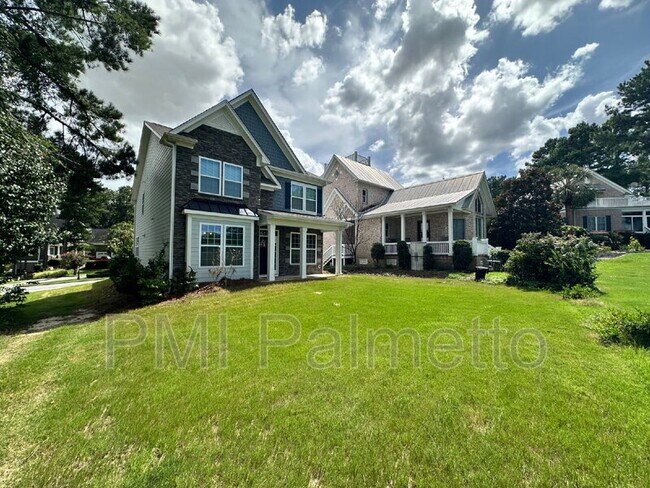35 Golden Spur Ln