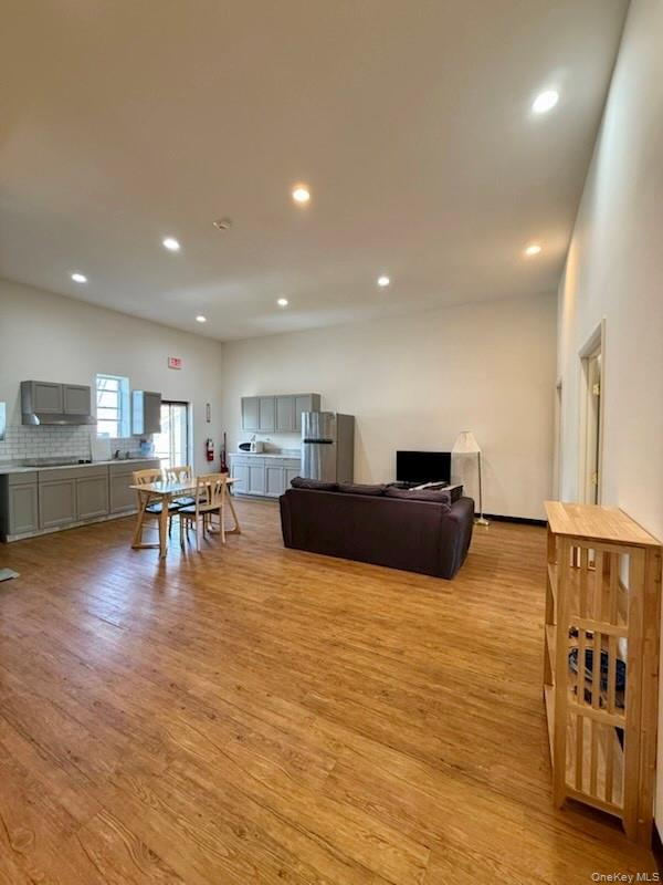 Photo - 33 W Market St Unit 2A