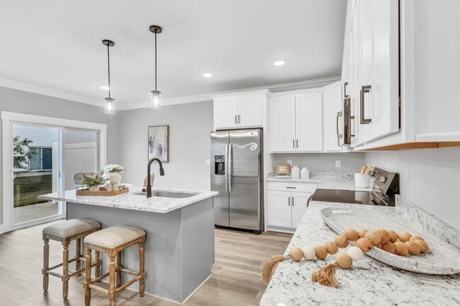 Photo - 166 Sango Dr