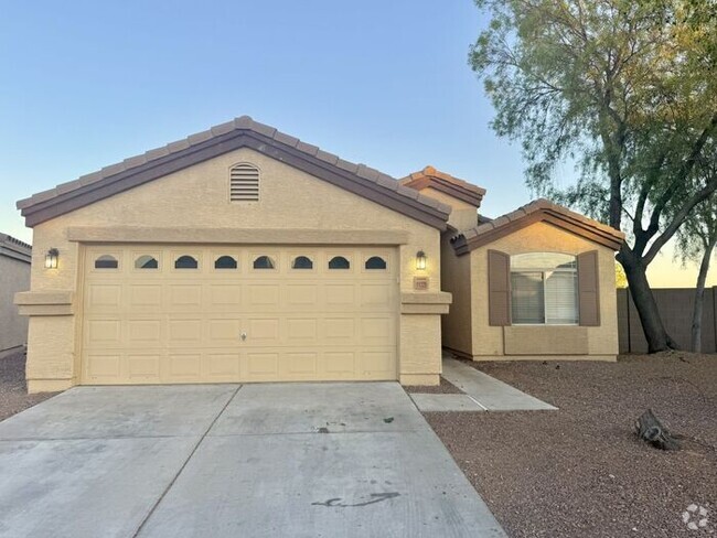 Building Photo - Introducing a fantastic single level home ...