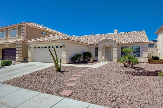 Building Photo - 472 Staghorn Pass Ave