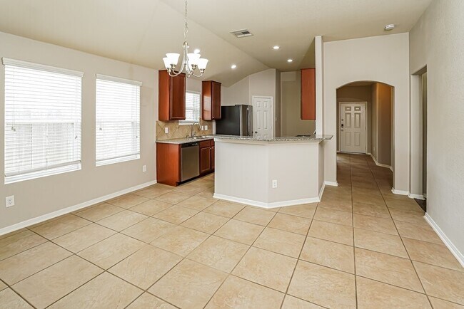 Photo - 2527 Elm Crossing Trail