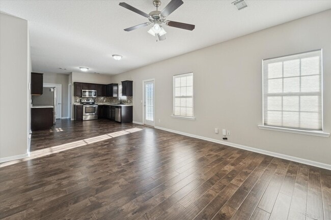 Photo - MOVE-IN READY! (Pet Friendly)