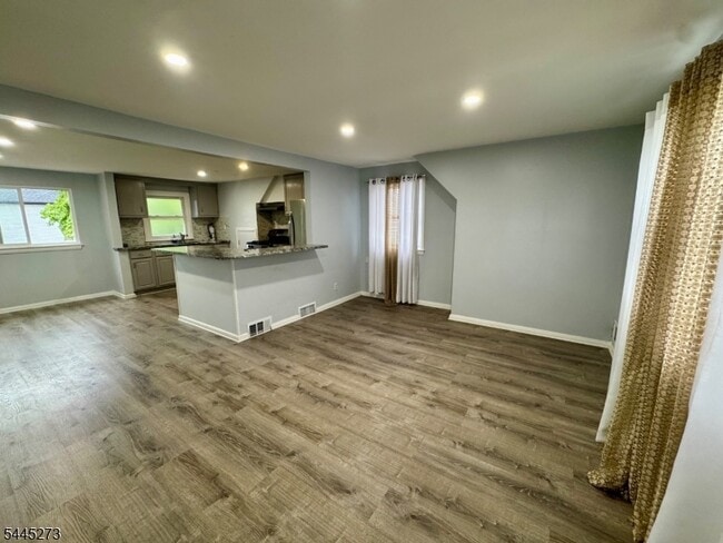 347 E 29th St Unit 2