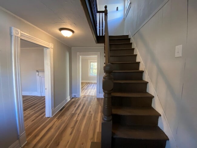 Building Photo - 519 Alleghany Ave