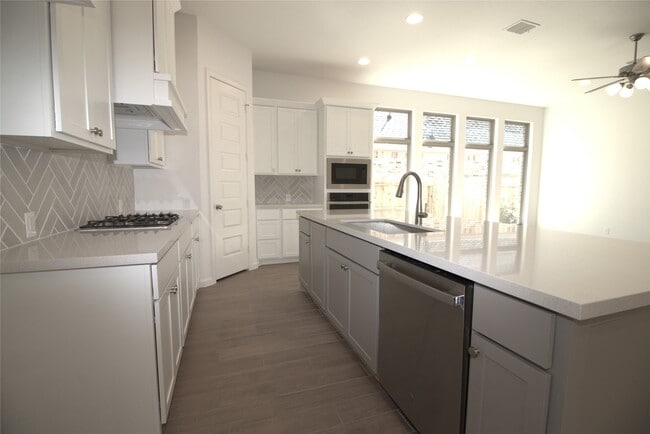 Photo - 16750 Yaklin Meadow Ct