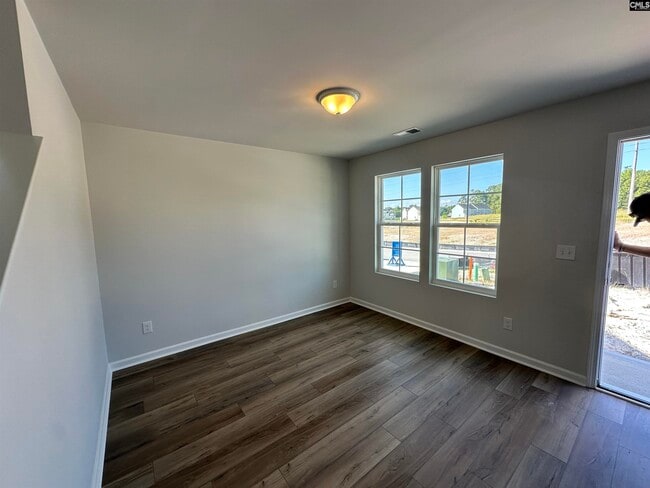 Photo - 338 Hardwick Dr