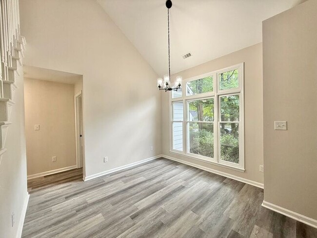 Photo - 707 Clay Hill Dr