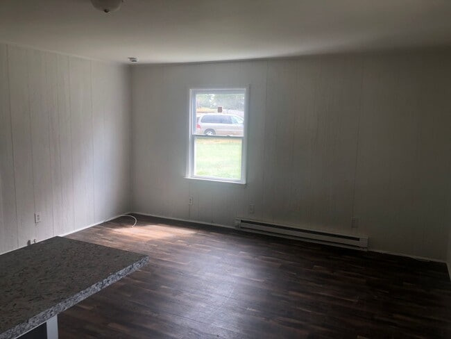 Photo - 1361 Lymon Reece Rd Unidad 1361 Lymon Reece Rd -  B