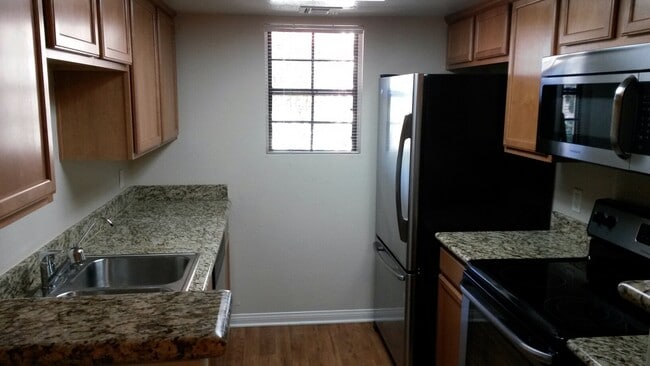 2 bdrm, 2 bath 1050 SqFt, Carmel Mtn 2nd f... - 2 bdrm, 2 bath 1050 SqFt, Carmel Mtn 2nd f... Casa