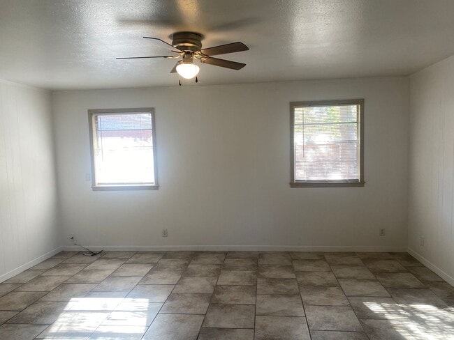 Photo - 3 BEDROOM NEAR SCOTT AND WHITE