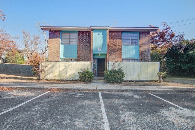Palmetto Place Apartments