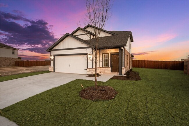 Photo - 221 Cranz Farm Dr