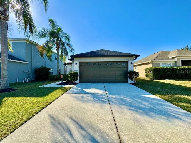 Building Photo - 30912 Bridgegate Dr