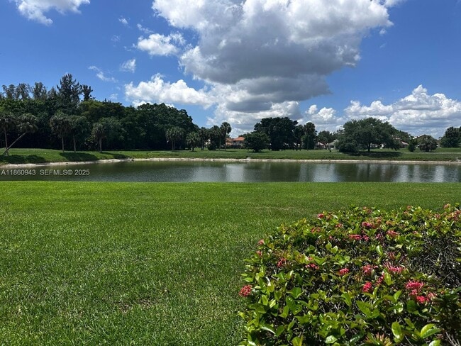 Photo - 3310 Pinewalk Dr N Unit 1814