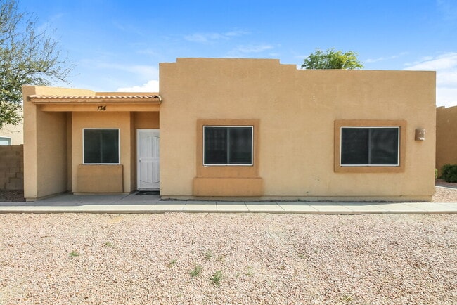 Building Photo - 2300 E Magma Rd Rental
