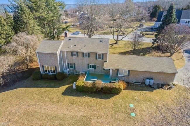 Photo - 98 Hargraves Dr
