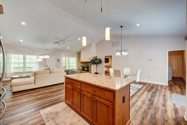 Photo - 1428 Power Dam Rd Unit ID1386724P