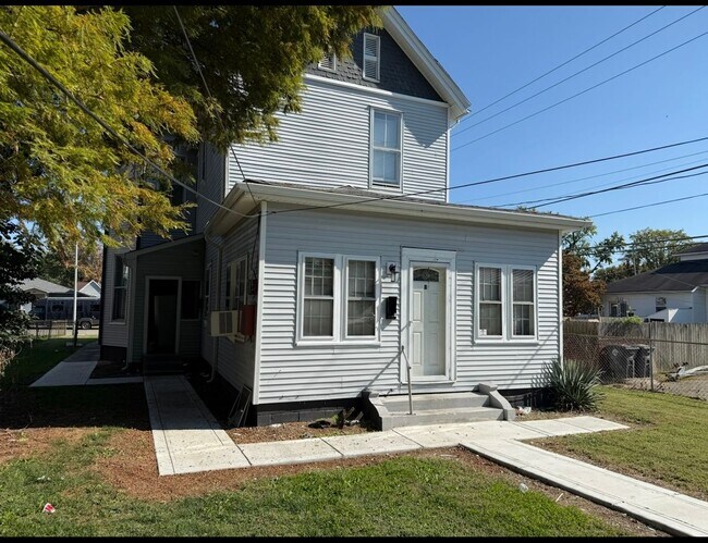 Photo - 931 SE 8th St Unidad C