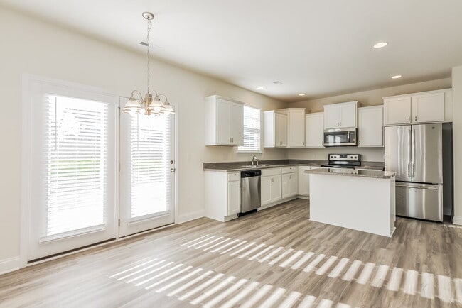 Photo - 26 Cordova St