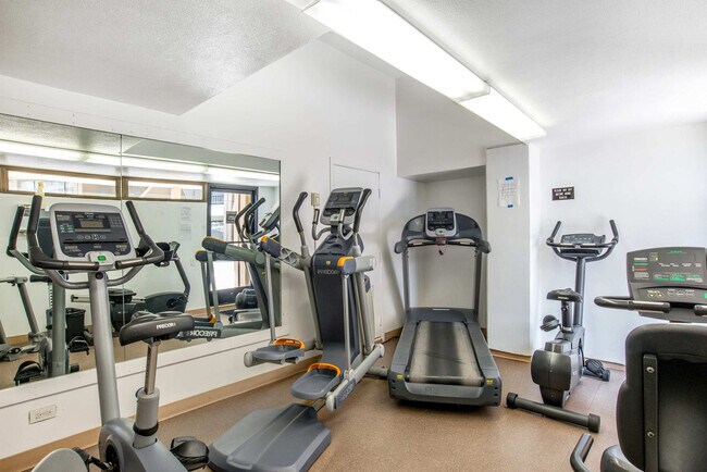 1778 Ala Moana Blvd Unit SI FL28-ID1541754P