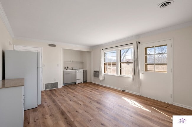 Photo - AVAILABLE NOW!