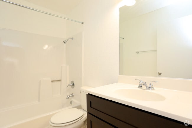 1BR 1BA-655 Sq Ft