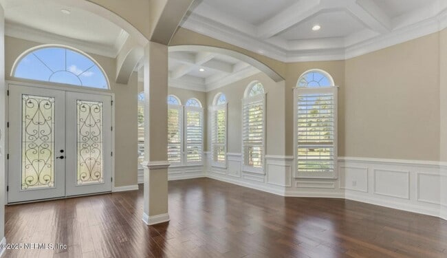Photo - 1719 Pennan Pl