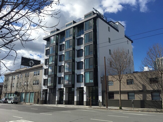 Building Photo - 870 Harrison St Unit 505 Rental